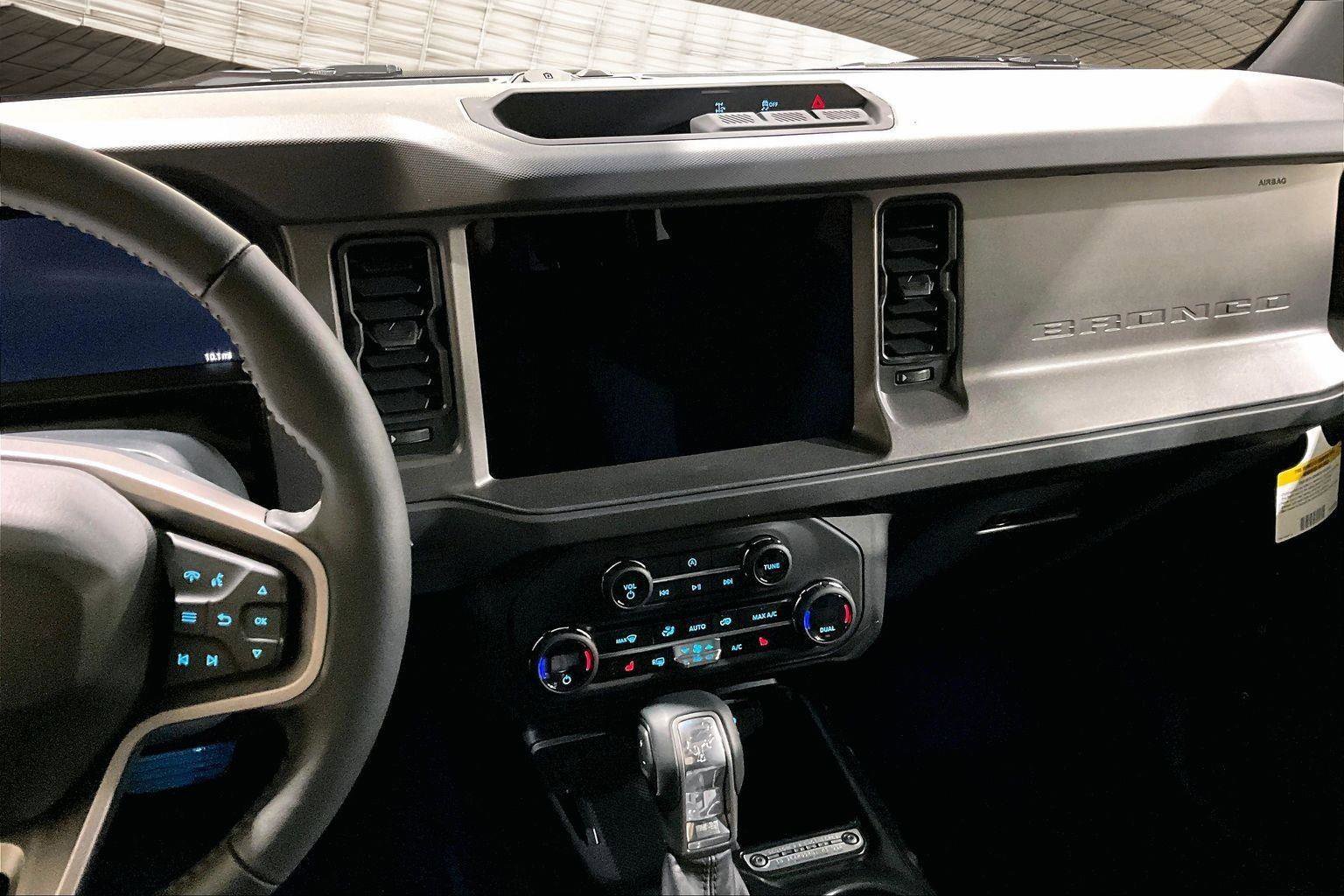 New 2025 Ford Bronco Big Bend image 6