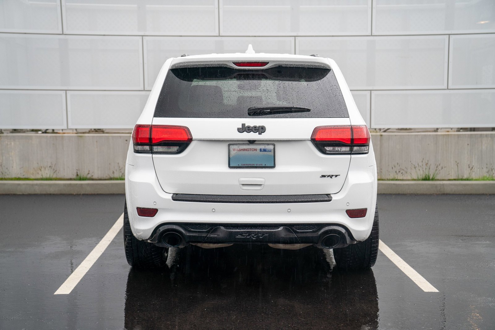 Used 2019 Jeep Grand Cherokee SRT image 7