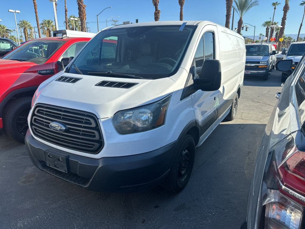 Used 2016 Ford Transit 150 130 Low Roof RWD image 1