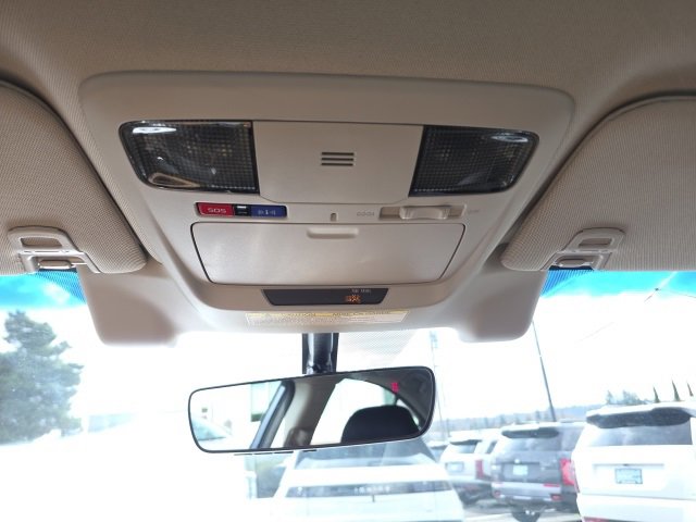 Used 2017 Subaru Legacy 2.5i Premium image 19