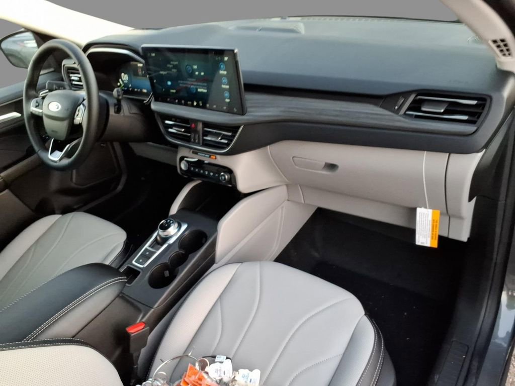 New 2026 Ford Escape Platinum w/ Premium Technology Package image 12