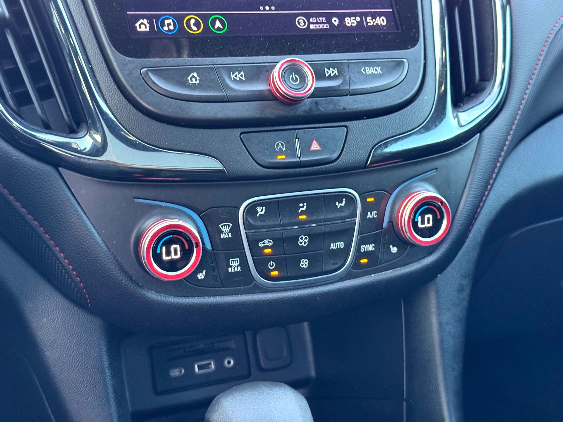 Used 2022 Chevrolet Equinox RS w/ RS Leather Package image 27