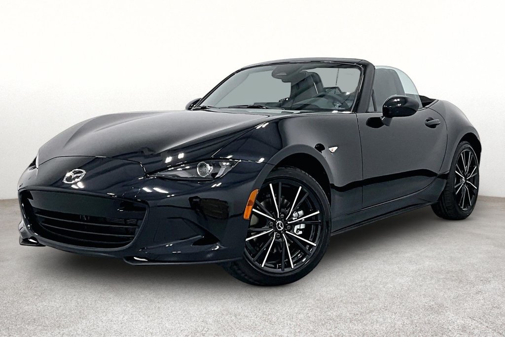 New 2026 MAZDA MX-5 Miata Grand Touring RWD image 2
