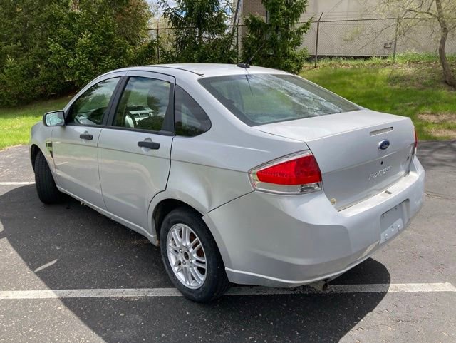 Used 2008 Ford Focus SE FWD image 8