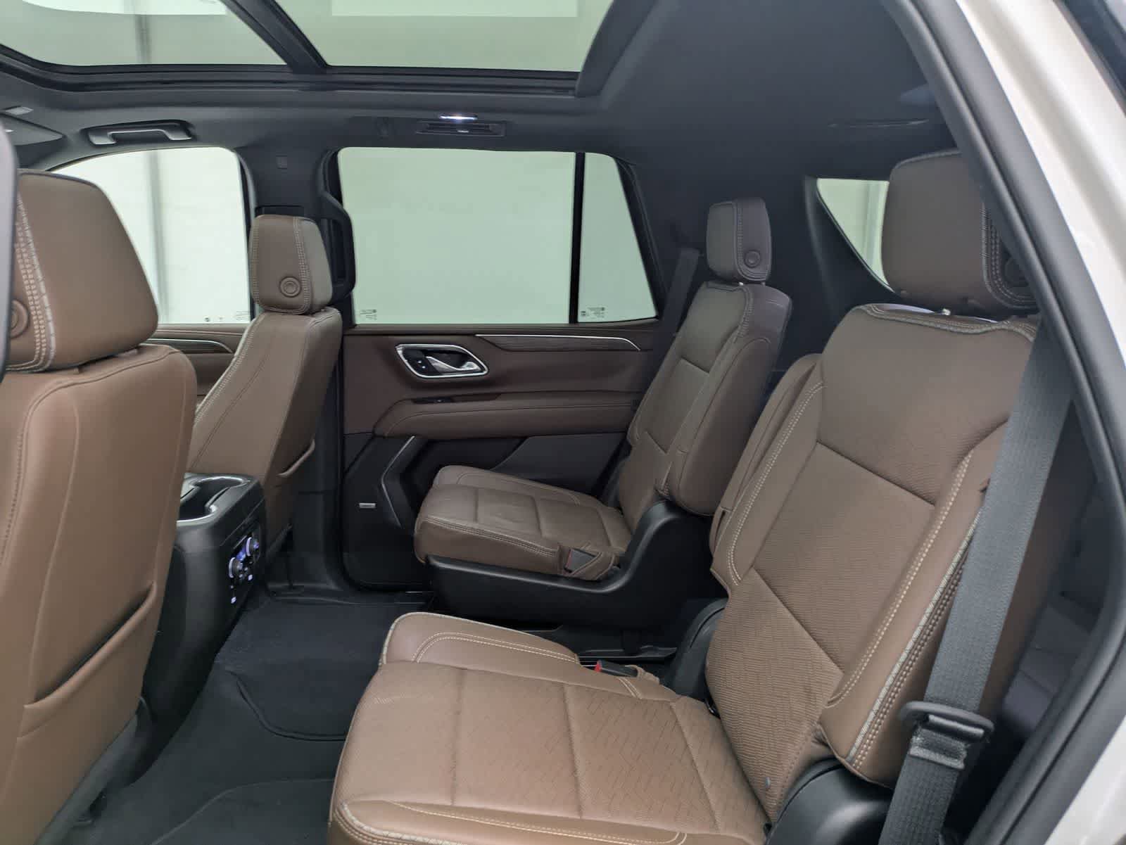 Used 2023 Chevrolet Tahoe High Country w/ Max Trailering Package AWD/4WD image 21