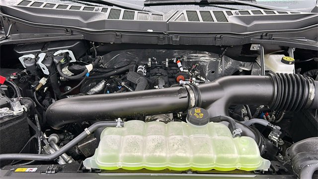 New 2025 Ford F150 Lariat w/ Equipment Group 501A Mid image 31