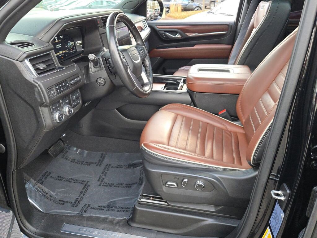 Used 2023 GMC Yukon XL Denali Ultimate image 26