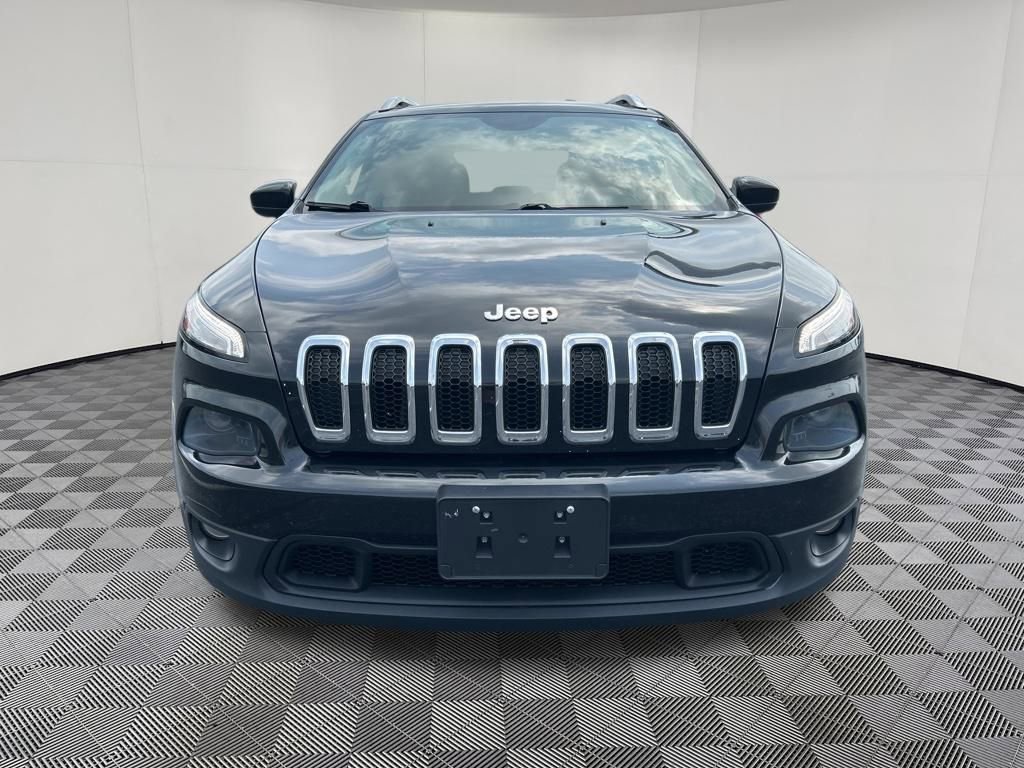 Used 2015 Jeep Cherokee Latitude image 6