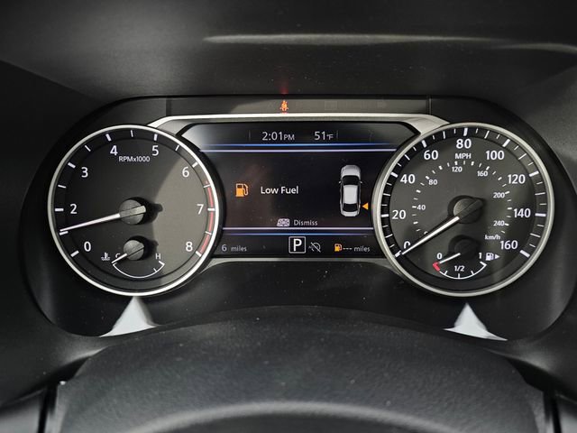 Used 2025 Nissan Sentra SV w/ SV Premium Package image 28