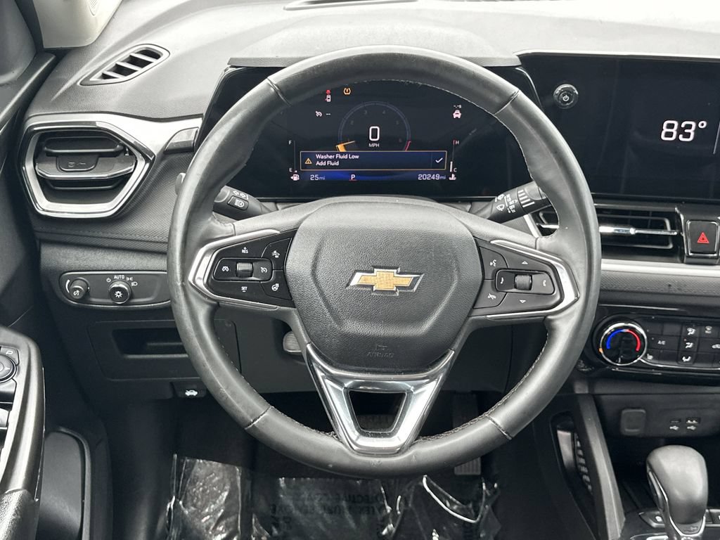 Used 2026 Chevrolet TrailBlazer LT w/ LT Cold Weather Package FWD image 16
