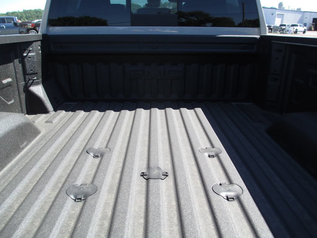 New 2026 GMC Sierra 2500 AT4 w/ AT4 Premium Plus Package AWD/4WD image 7