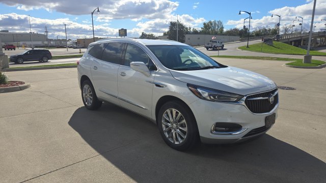 Used 2020 Buick Enclave Premium w/ Surround and Sites Package