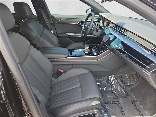 Used 2025 Audi A8 L 3.0T AWD/4WD image 25