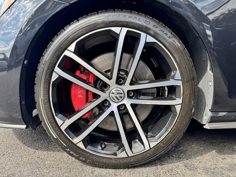 Used 2017 Volkswagen GTI Sport FWD image 24