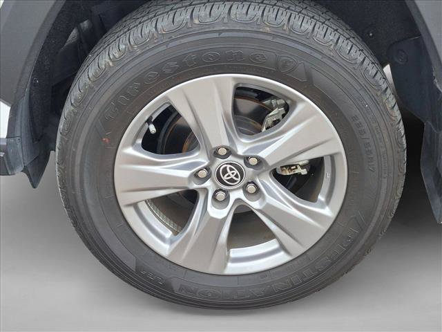 Used 2024 Toyota RAV4 XLE w/ Convenience Package AWD/4WD image 16