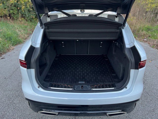 Certified 2021 Jaguar F-PACE R-Dynamic S AWD/4WD image 14