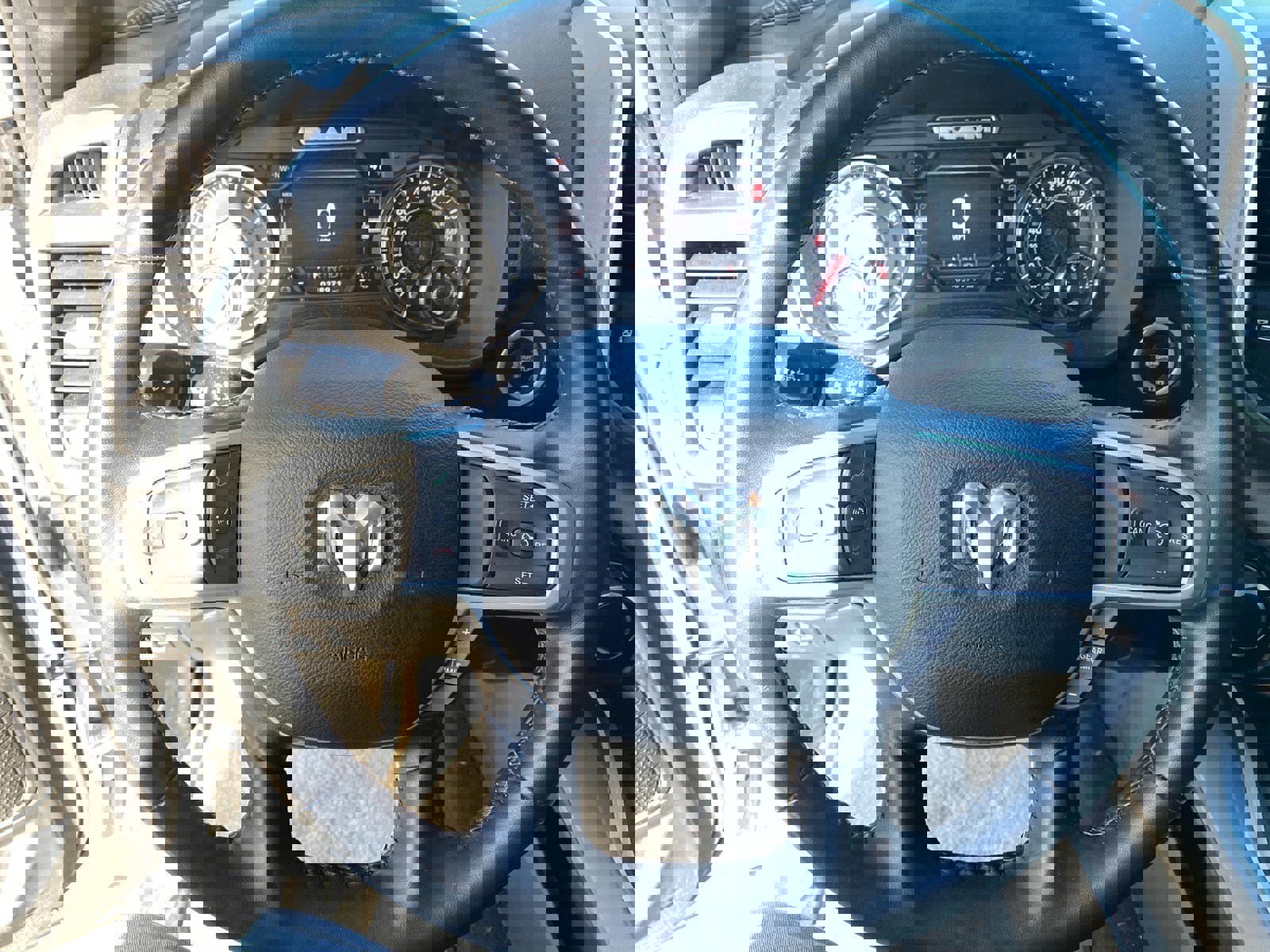 Used 2022 RAM 1500 Big Horn image 10