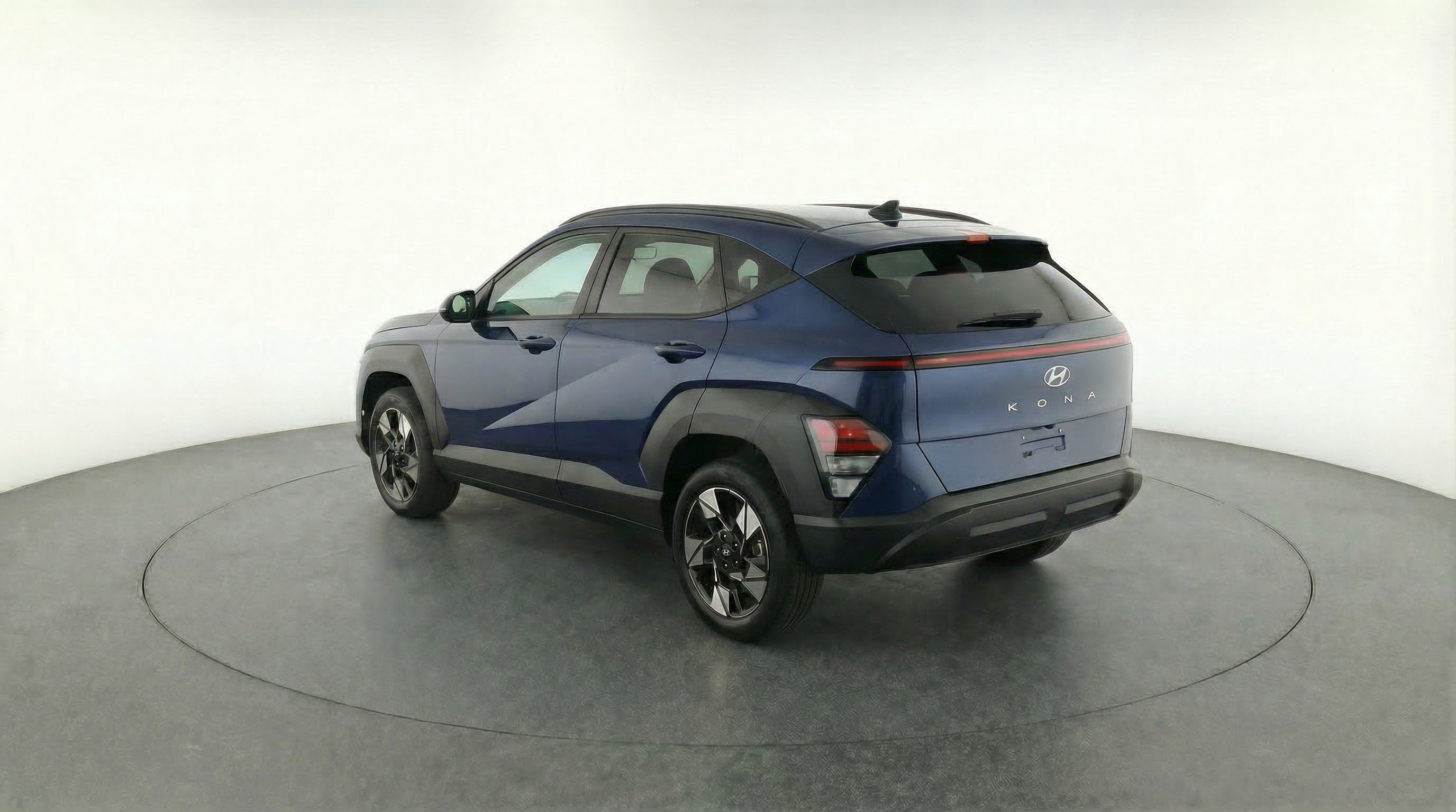 Used 2025 Hyundai Kona SEL image 6