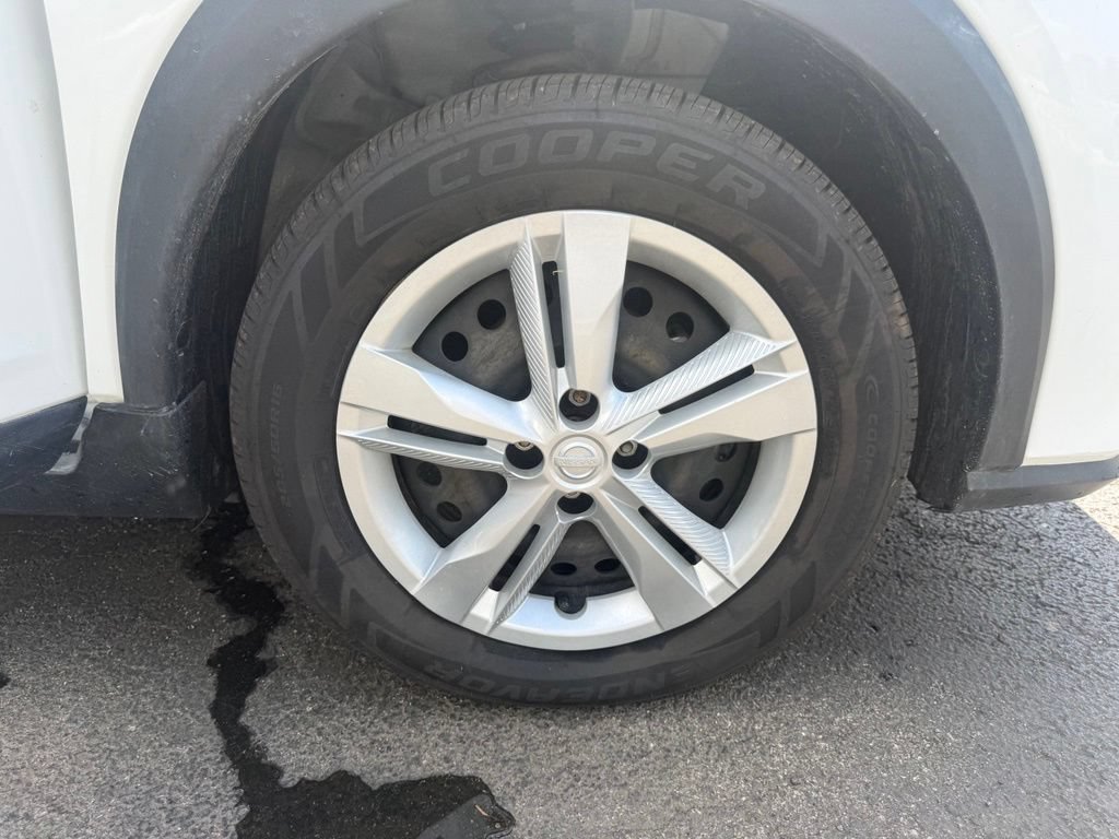 Used 2023 Nissan Kicks S FWD image 45