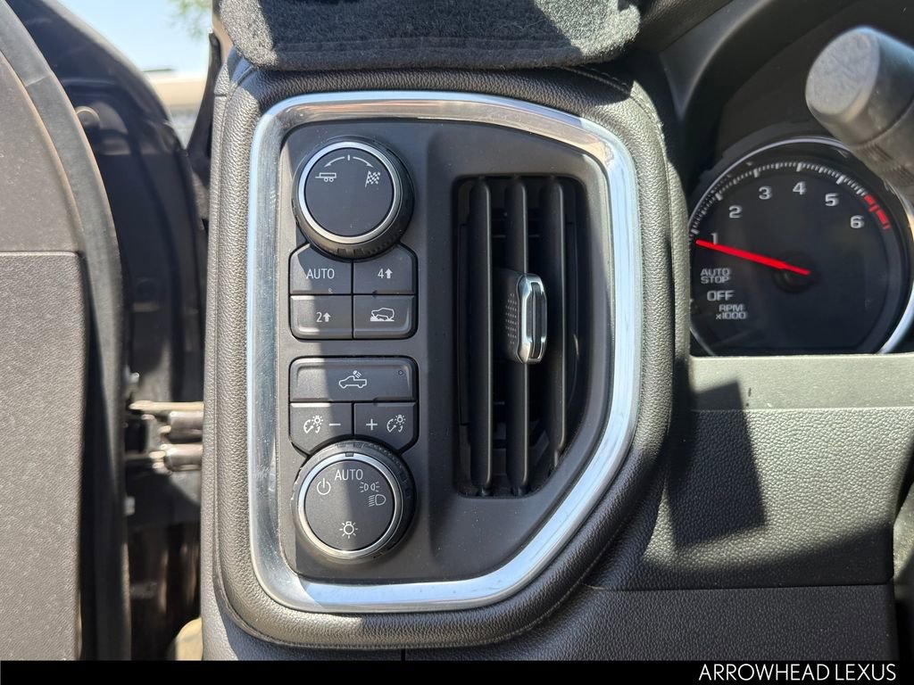 Used 2019 Chevrolet Silverado 1500 LT w/ All-Star Edition AWD/4WD image 23