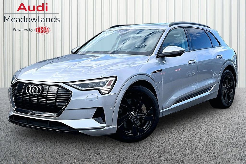 Used 2022 Audi e-tron Premium w/ Convenience Plus Package AWD/4WD image 1