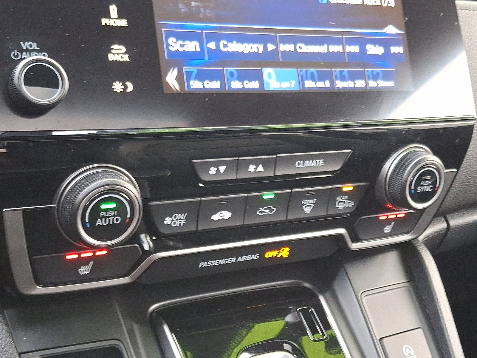 Used 2020 Honda CR-V Touring image 16