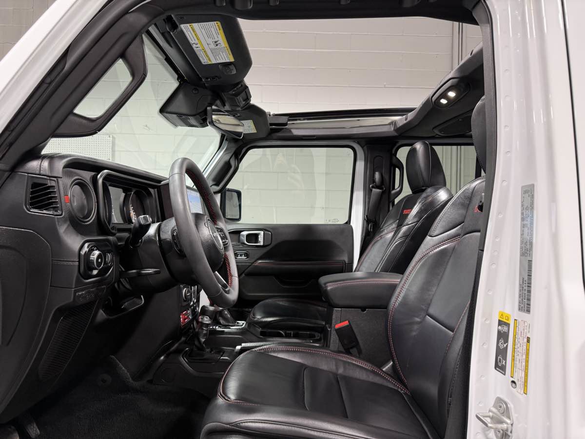 Used 2024 Jeep Wrangler Unlimited Rubicon image 22