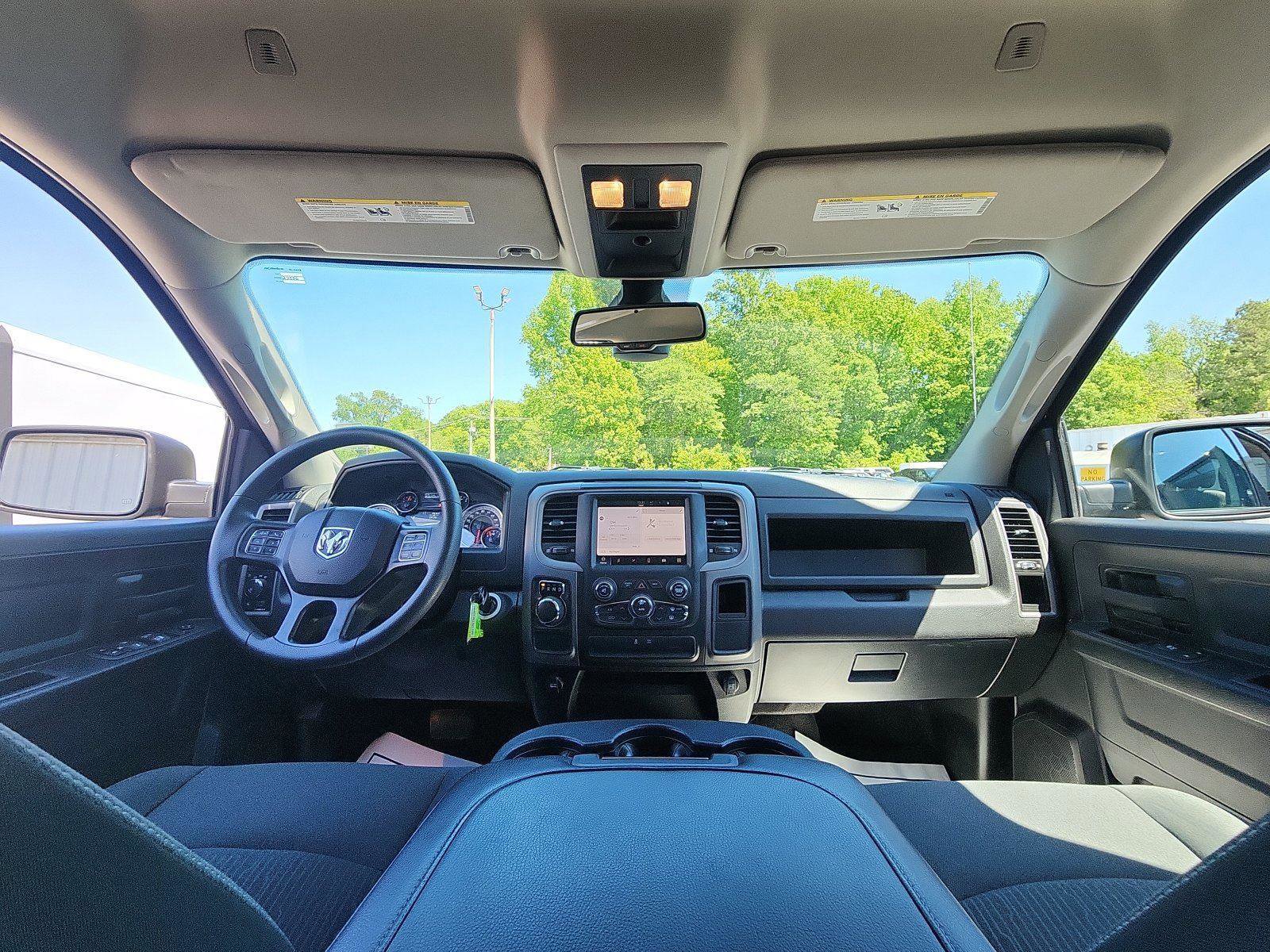 Used 2022 RAM 1500 Tradesman w/ Tradesman SXT Package RWD image 24