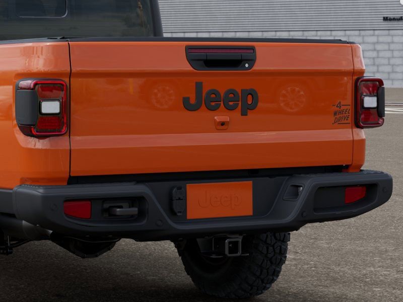 New 2026 Jeep Gladiator Sport AWD/4WD image 13