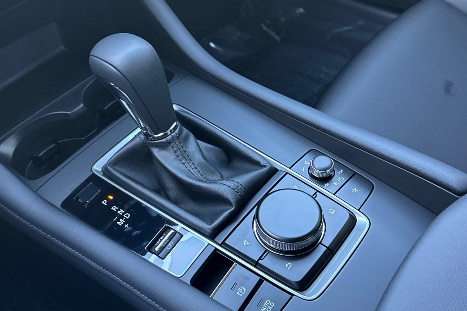 New 2026 MAZDA MAZDA3 s Sport FWD image 18