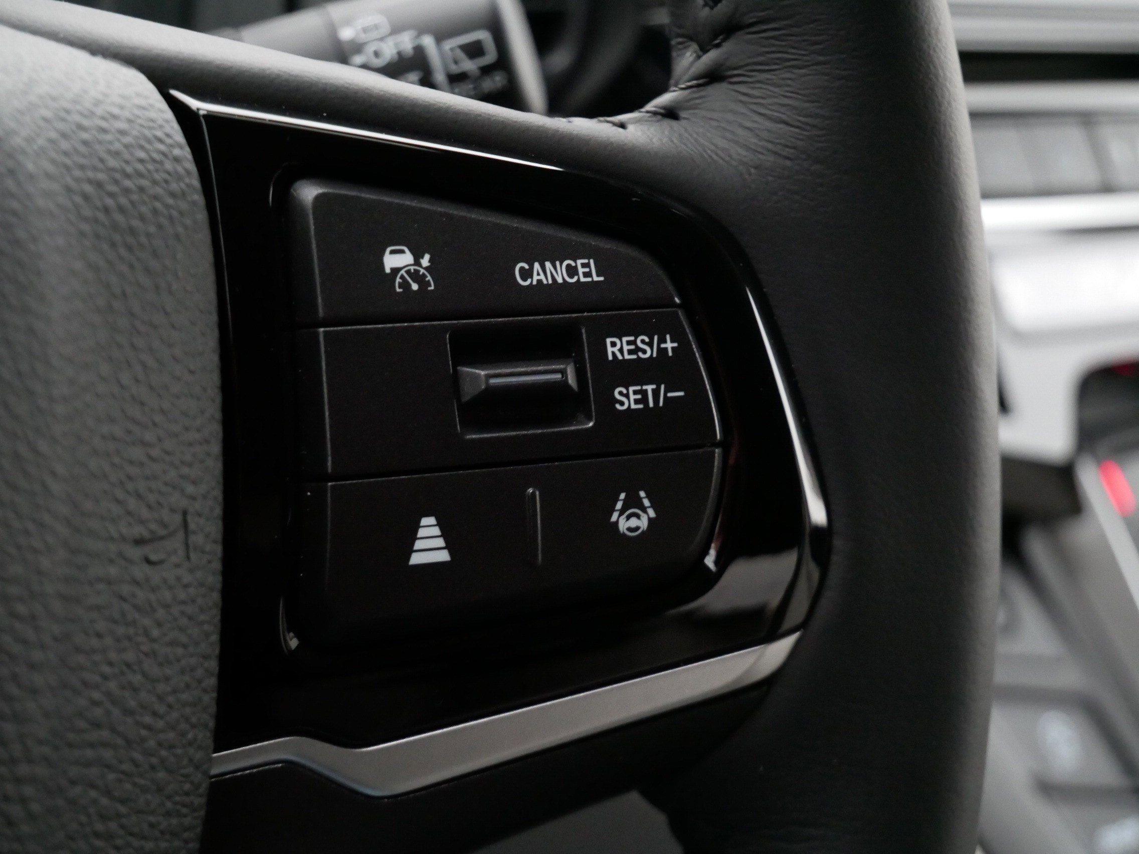 Certified 2026 Honda Odyssey EX-L image 25