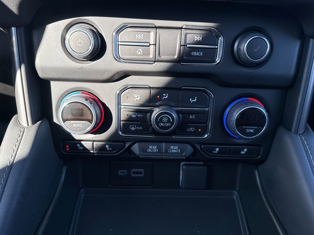 Used 2023 Chevrolet Tahoe LT w/ LT Signature Plus Package image 22