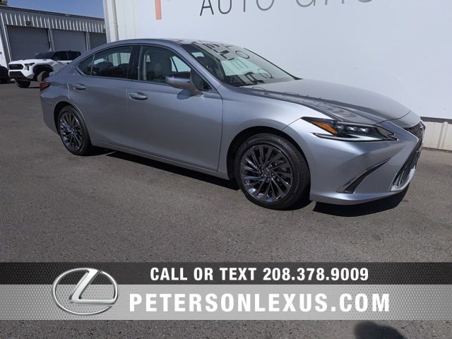 Used 2025 Lexus ES 300h w/ Luxury Package