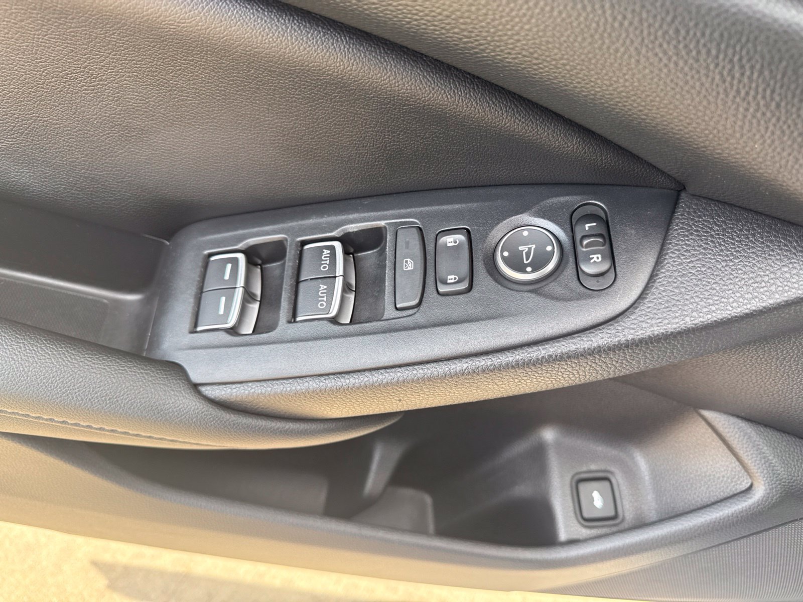 Used 2022 Honda Accord Sport image 15