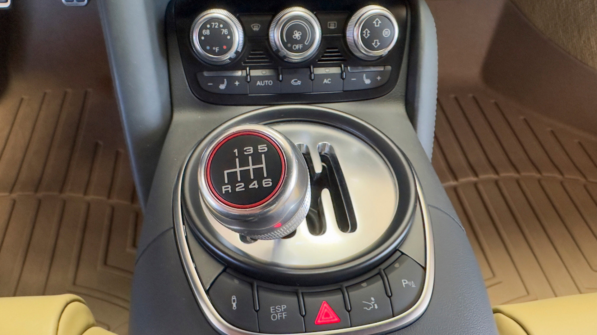 Used 2010 Audi R8 V10 AWD/4WD image 60