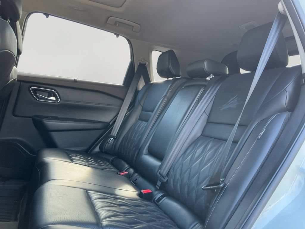 Used 2021 Nissan Rogue Platinum AWD/4WD image 15