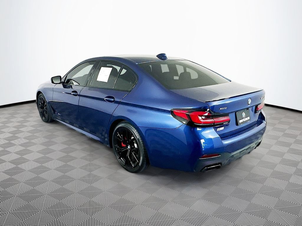 Used 2023 BMW M550i xDrive w/ Shadowloine Package AWD/4WD image 6