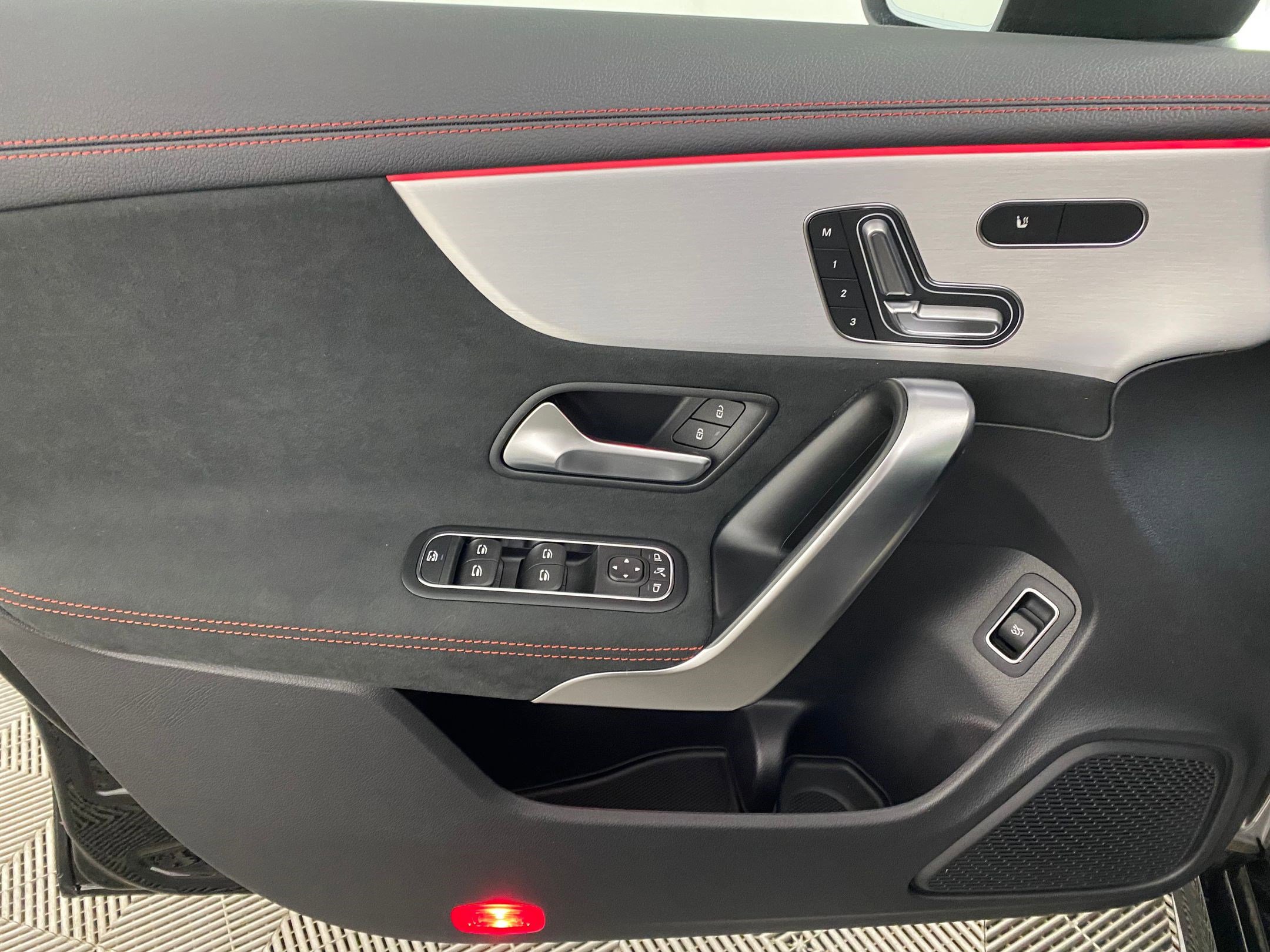 New 2026 Mercedes-Benz CLA 250 4MATIC image 11