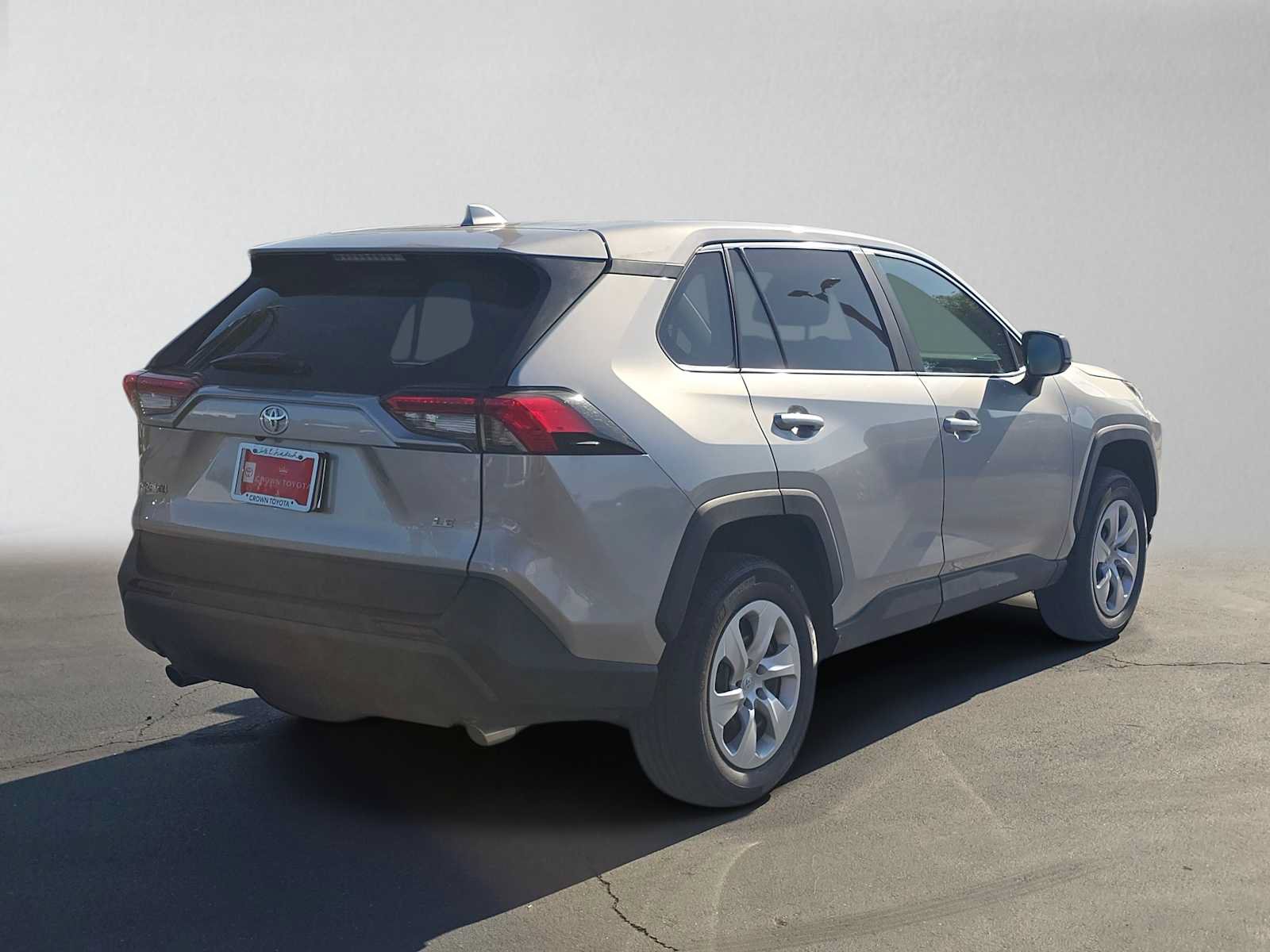 Used 2025 Toyota RAV4 LE FWD image 3