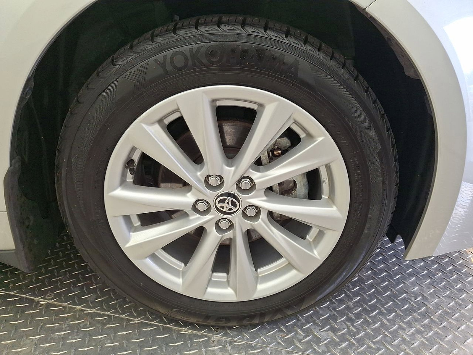 Certified 2024 Toyota Corolla SE FWD image 27