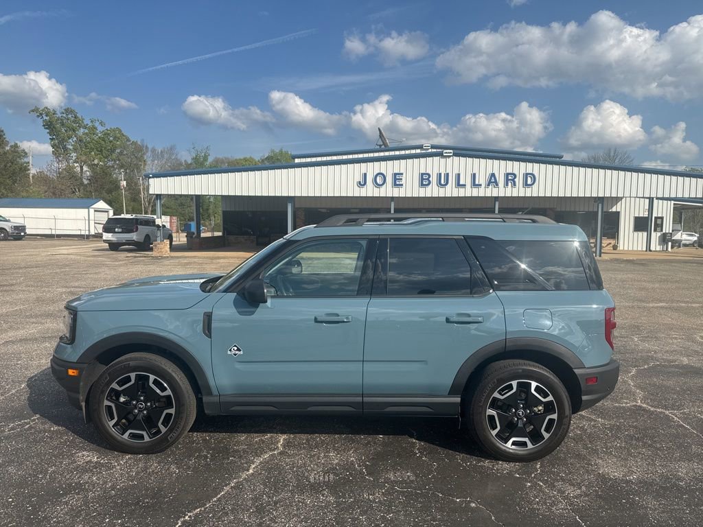 Used 2023 Ford Bronco Sport Outer Banks w/ Tech Package AWD/4WD image 18