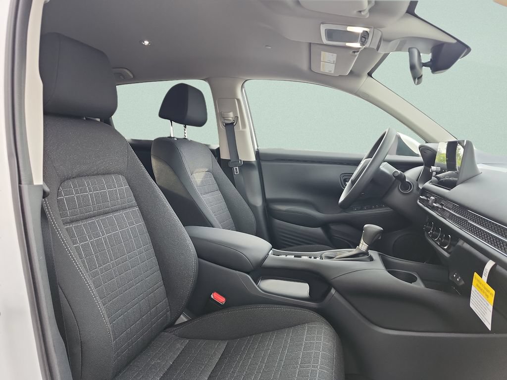 New 2026 Honda HR-V LX image 18