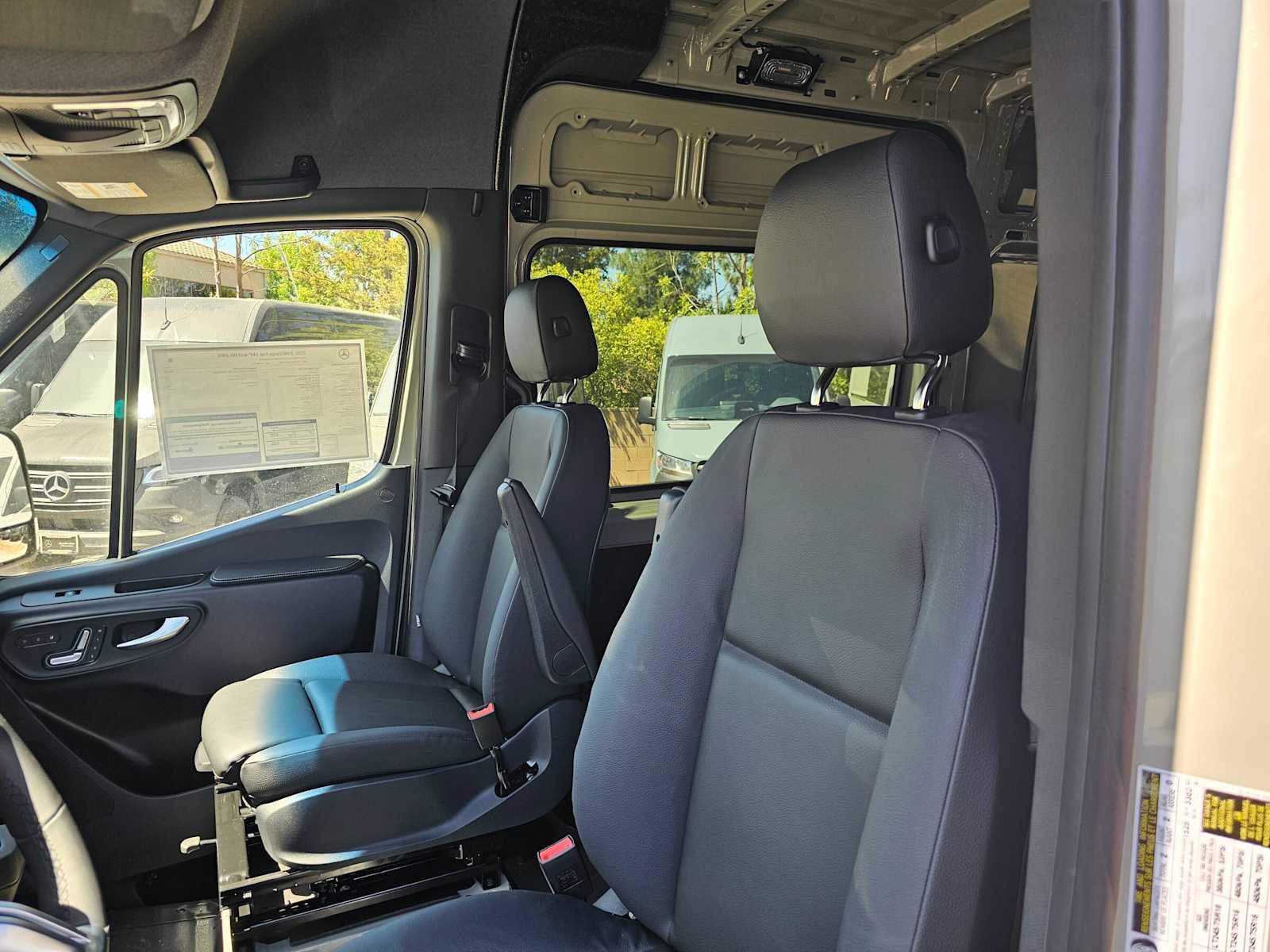 New 2026 Mercedes-Benz Sprinter 2500 image 21
