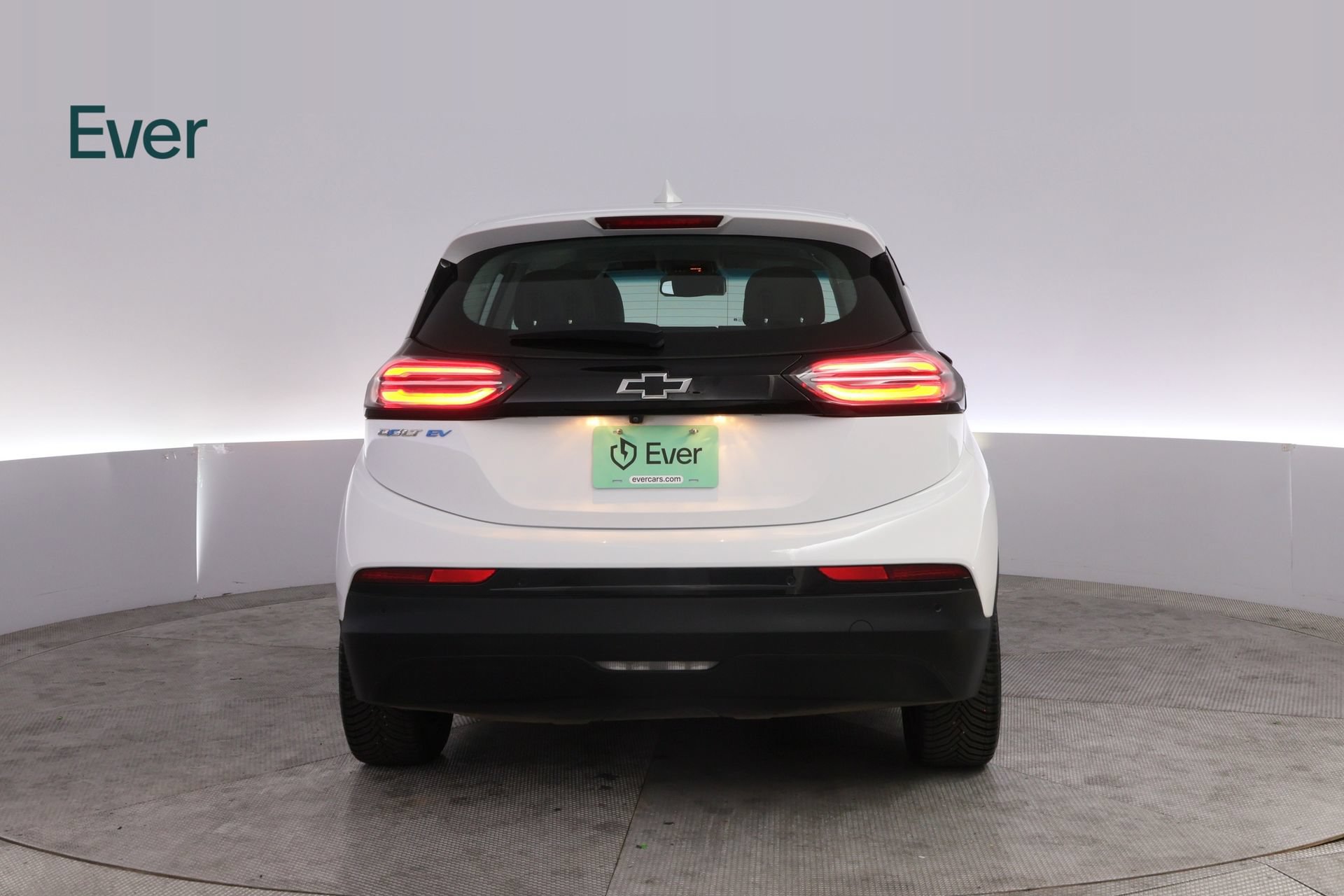 Used 2023 Chevrolet Bolt LT w/ Infotainment Package FWD image 15