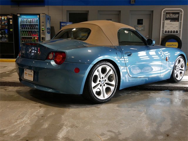 Used 2004 BMW Z4 3.0i image 7