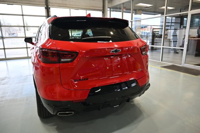 Used 2024 Chevrolet Blazer RS w/ Enhanced Convenience Package image 6