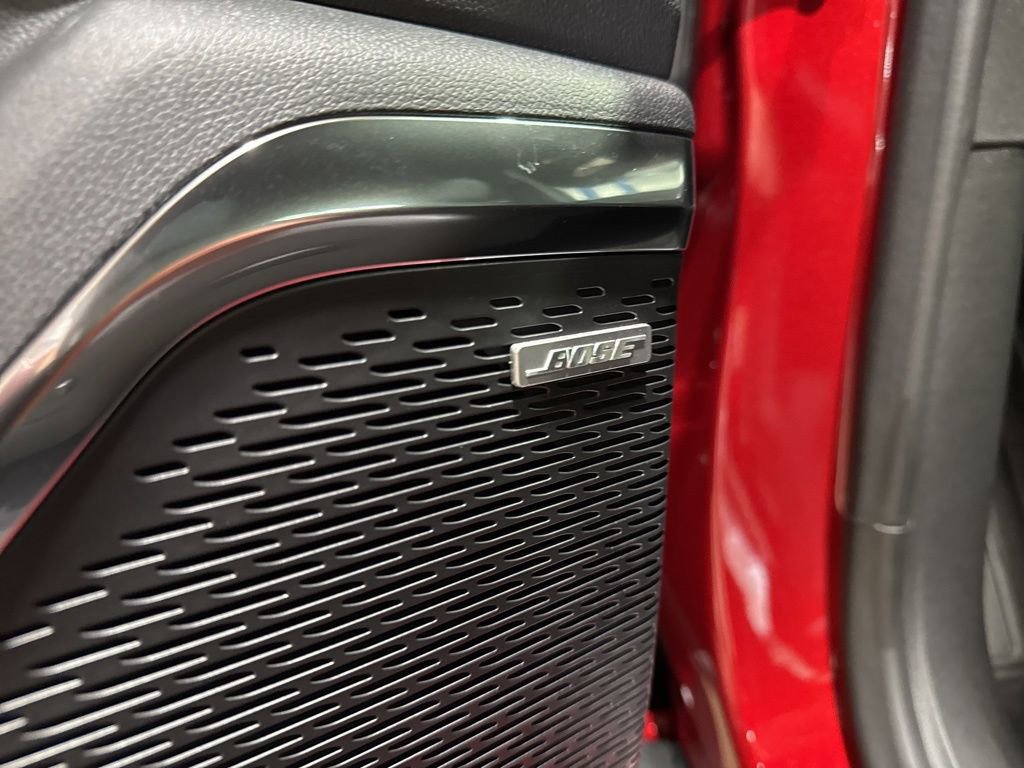 New 2025 GMC Acadia Elevation w/ Elevation Premium Package image 21