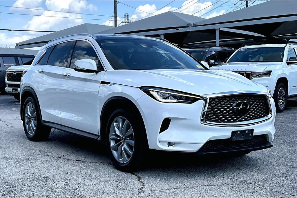 Used 2022 INFINITI QX50 Luxe FWD image 1