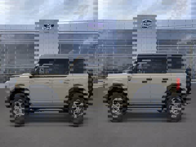 New 2025 Ford Bronco Big Bend image 3