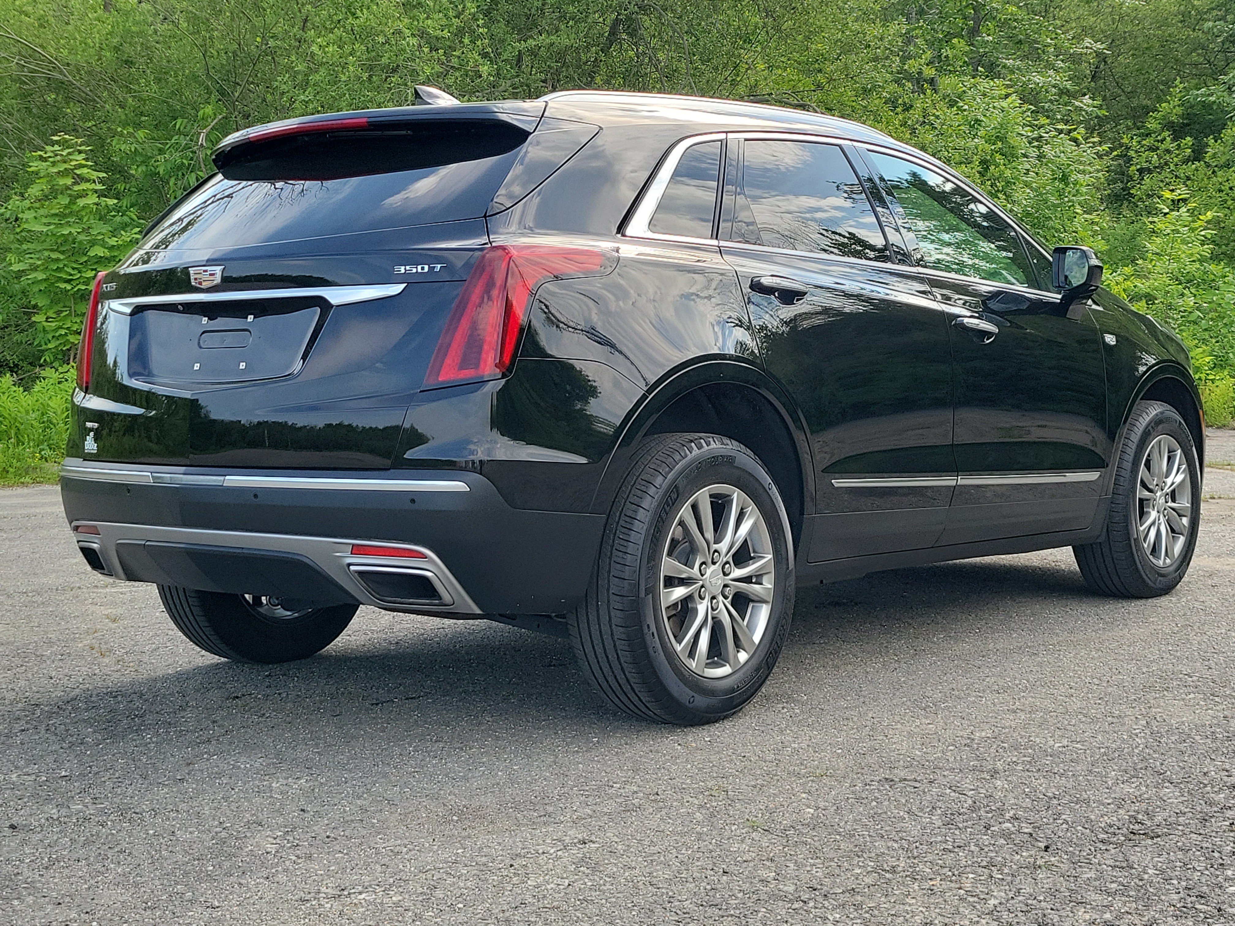 Certified 2023 Cadillac XT5 Premium Luxury AWD/4WD image 5
